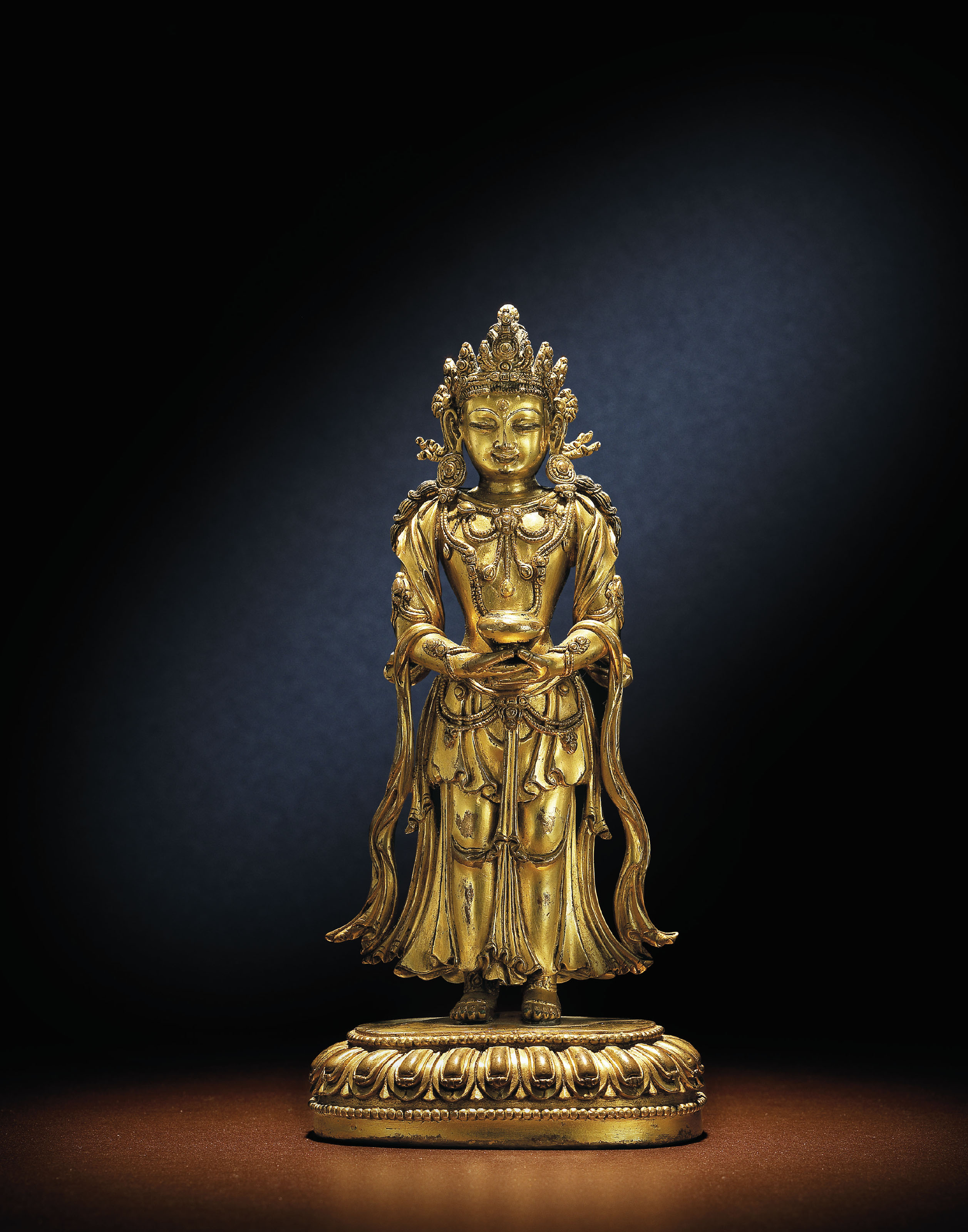 大理國十二世紀鎏金銅阿嵯耶觀音立像, DALI KINGDOM, 12TH CENTURY