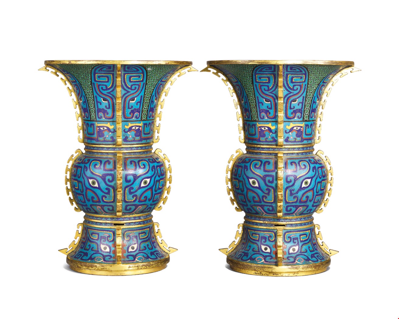A PAIR OF CLOISONNE ENAMEL ‘ARCHAISTIC’ VASES, ZUN