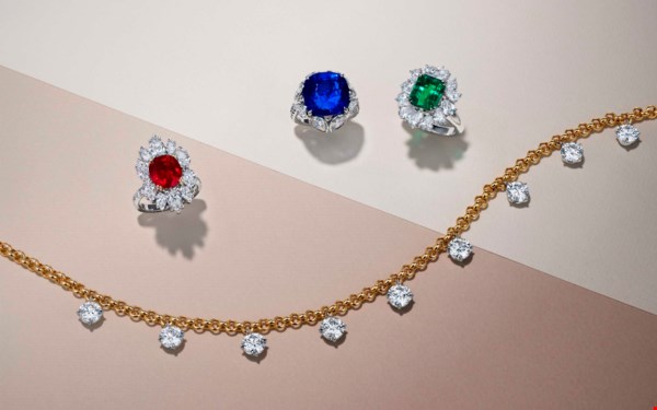 香港瑰麗珠寶網上拍賣 auction at Christies