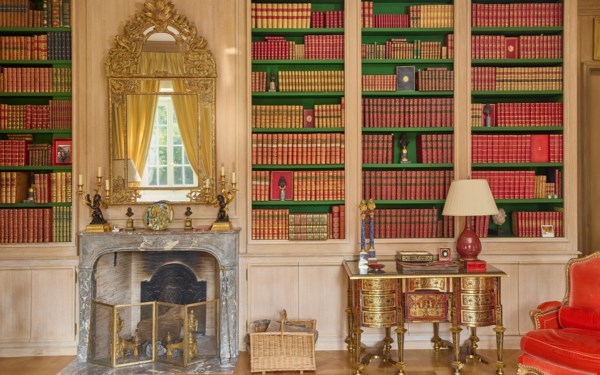 Collections du Château de Tour auction at Christies